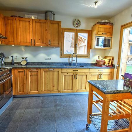 Chalet De Luxe Avec Cheminee, Terrasse, Garage A Morzine - Fr-1-524-14 Buitenkant foto